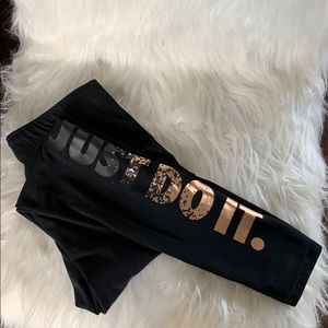Nike cotton legging black and rose gold